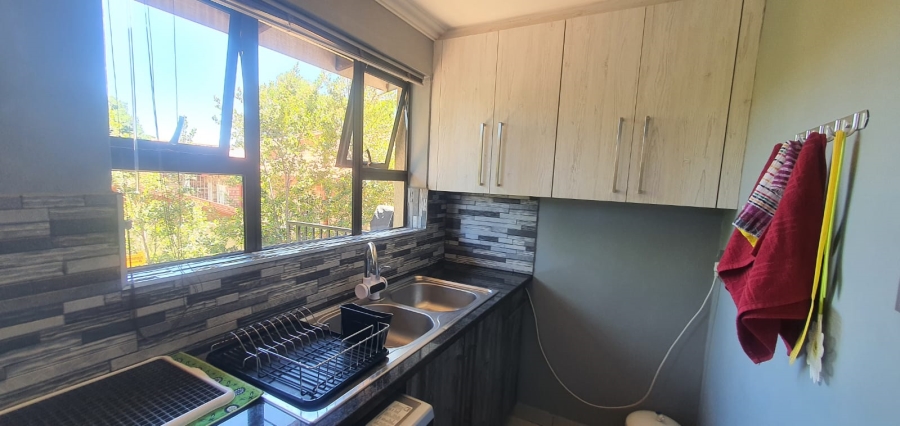 4 Bedroom Property for Sale in Kenmare Gauteng