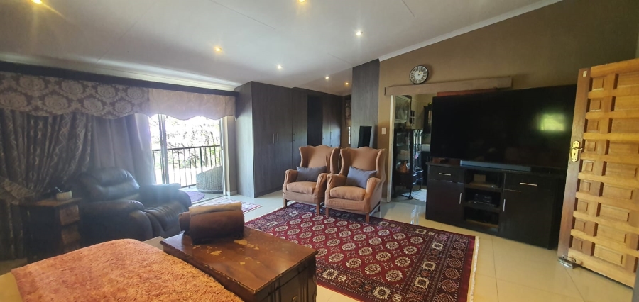 4 Bedroom Property for Sale in Kenmare Gauteng