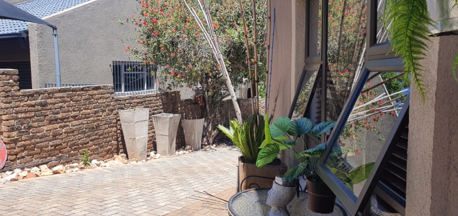 4 Bedroom Property for Sale in Kenmare Gauteng