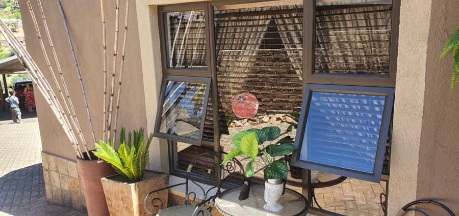 4 Bedroom Property for Sale in Kenmare Gauteng