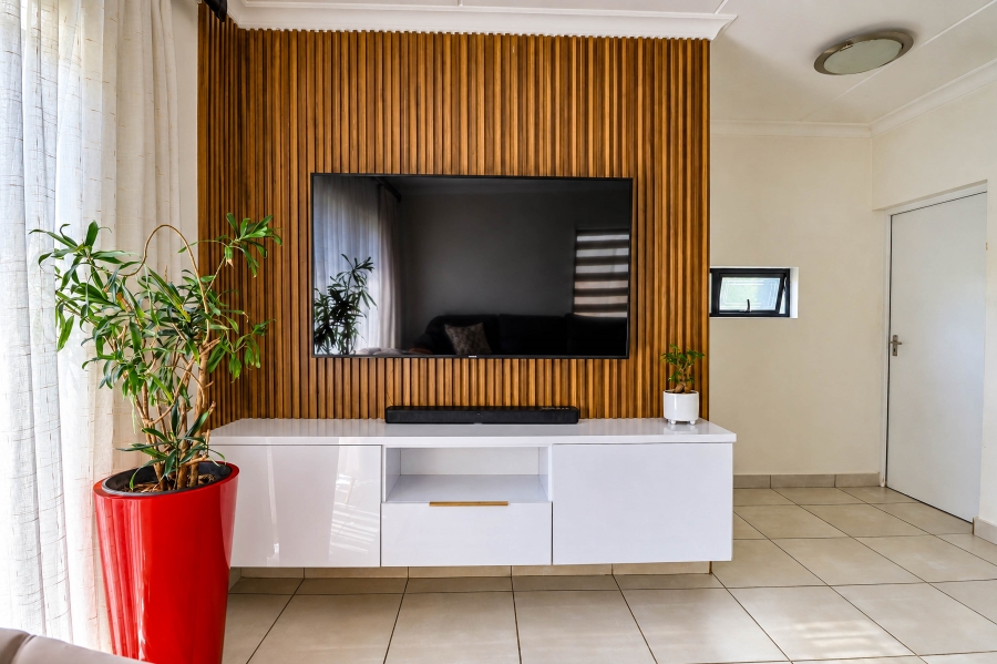 3 Bedroom Property for Sale in Thatchfield Estate Gauteng
