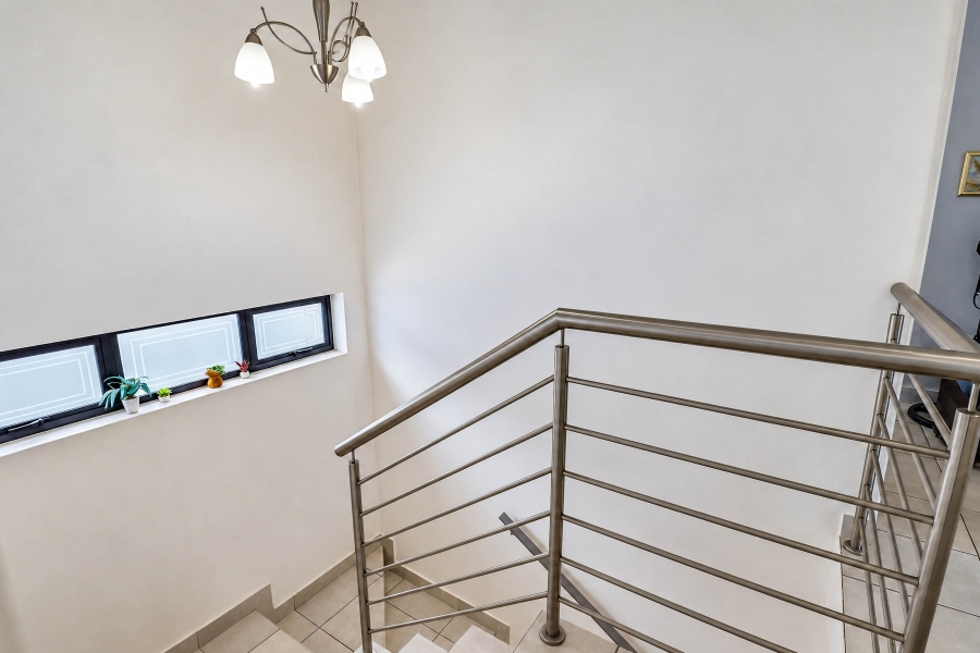 3 Bedroom Property for Sale in Thatchfield Estate Gauteng