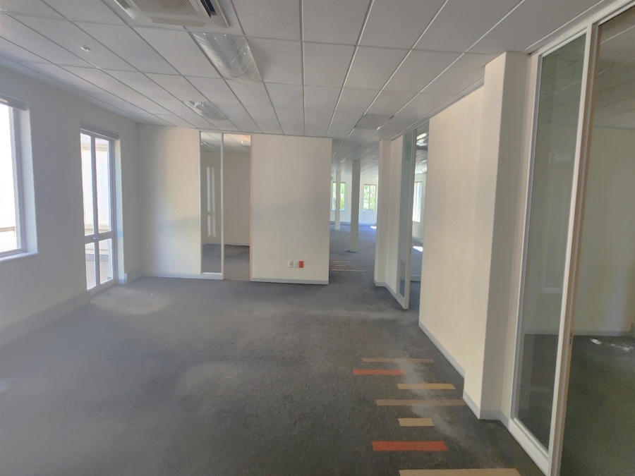 To Let Commercial Property for Rent in Wierda Valley Gauteng