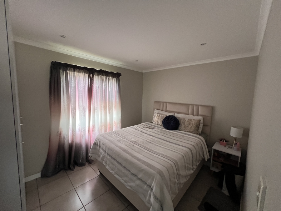 To Let 2 Bedroom Property for Rent in Albertsdal Gauteng