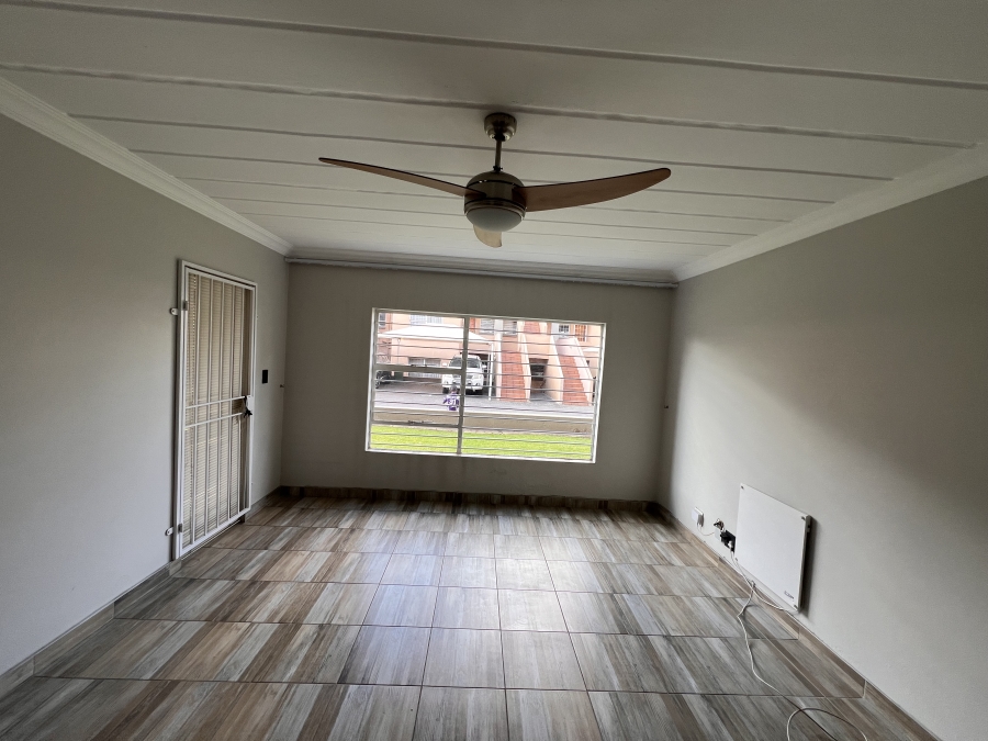 To Let 2 Bedroom Property for Rent in Randhart Gauteng