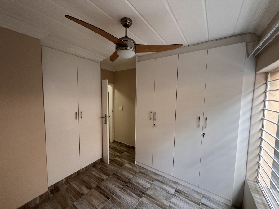 To Let 2 Bedroom Property for Rent in Randhart Gauteng