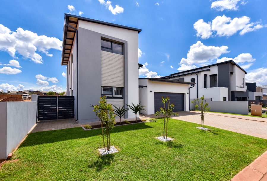5 Bedroom Property for Sale in Fountainbrook Estate Gauteng