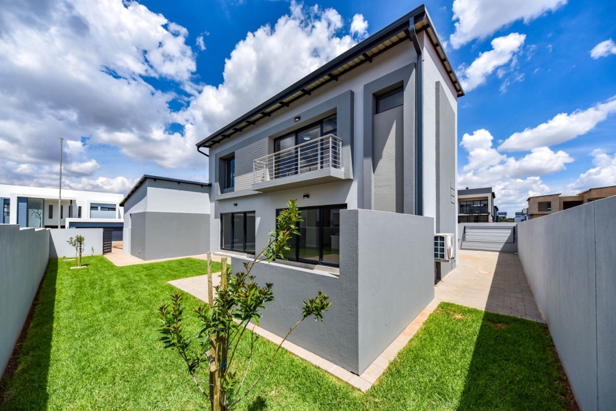 5 Bedroom Property for Sale in Fountainbrook Estate Gauteng