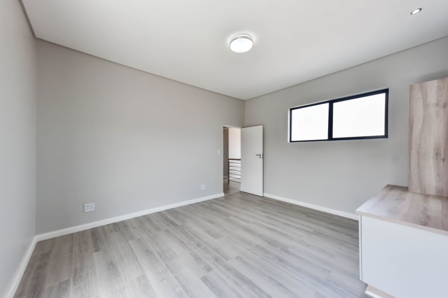 5 Bedroom Property for Sale in Fountainbrook Estate Gauteng