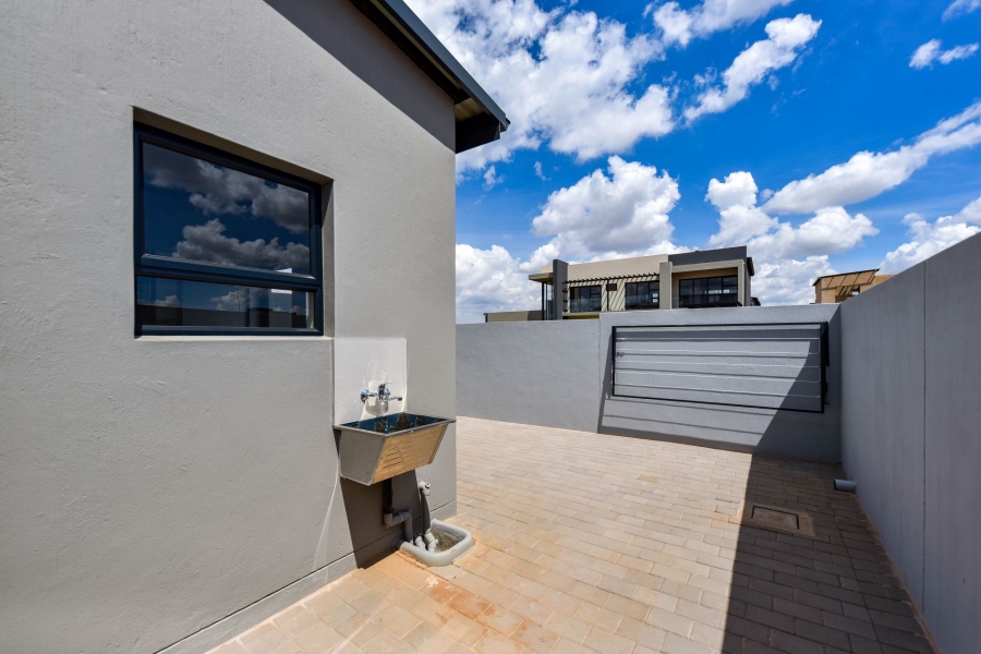 5 Bedroom Property for Sale in Fountainbrook Estate Gauteng