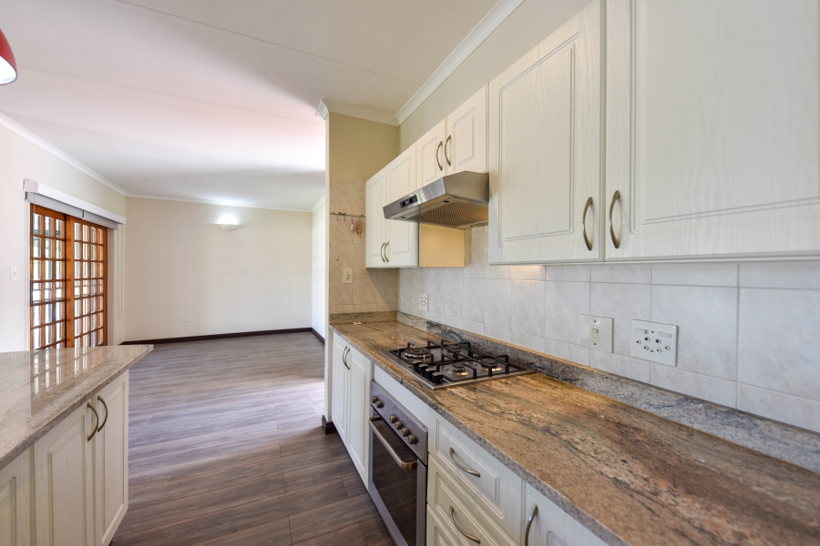2 Bedroom Property for Sale in Erasmuskloof Gauteng