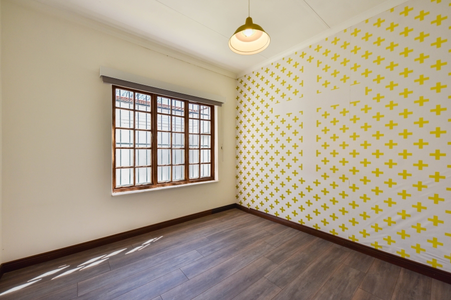 2 Bedroom Property for Sale in Erasmuskloof Gauteng