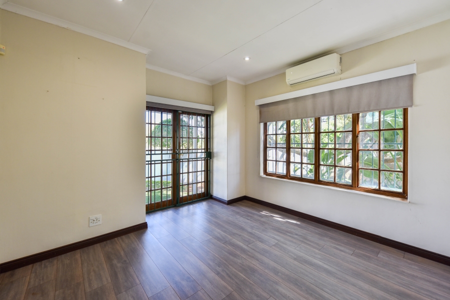 2 Bedroom Property for Sale in Erasmuskloof Gauteng