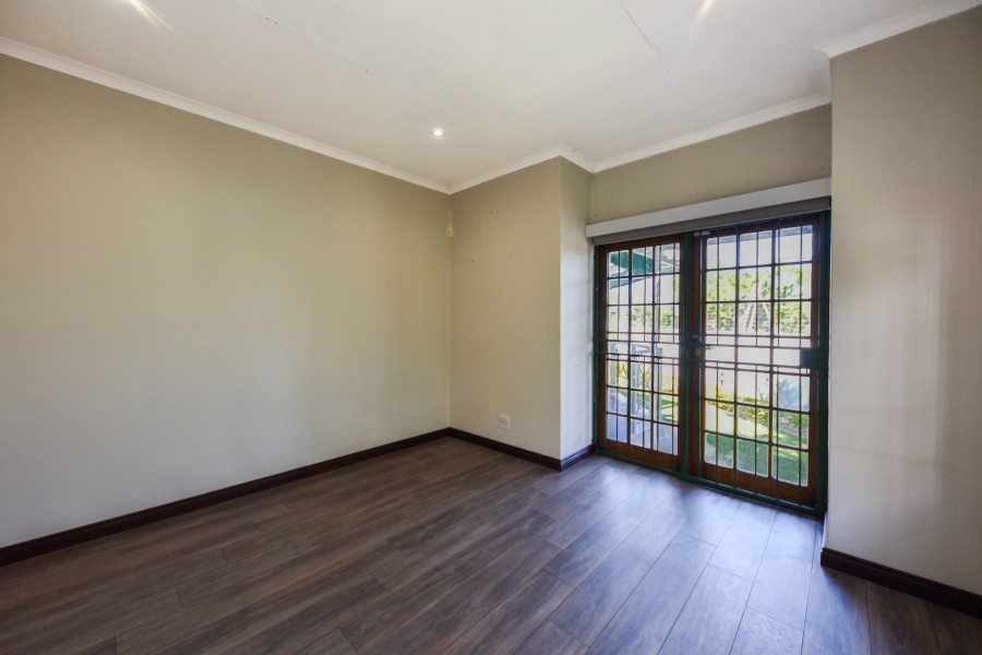 2 Bedroom Property for Sale in Erasmuskloof Gauteng