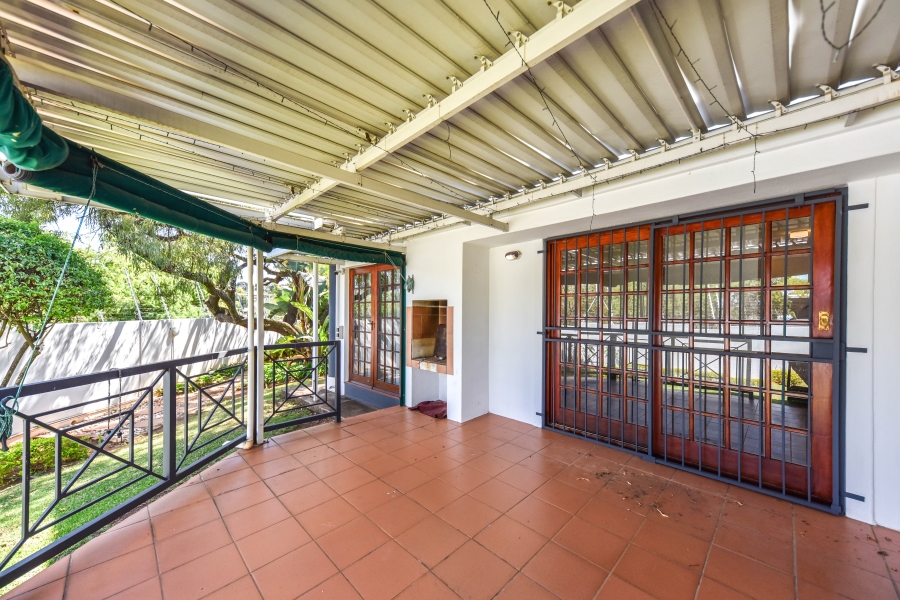 2 Bedroom Property for Sale in Erasmuskloof Gauteng