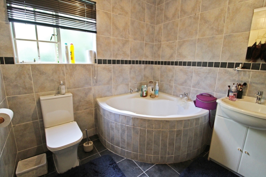 To Let 4 Bedroom Property for Rent in Malanshof Gauteng