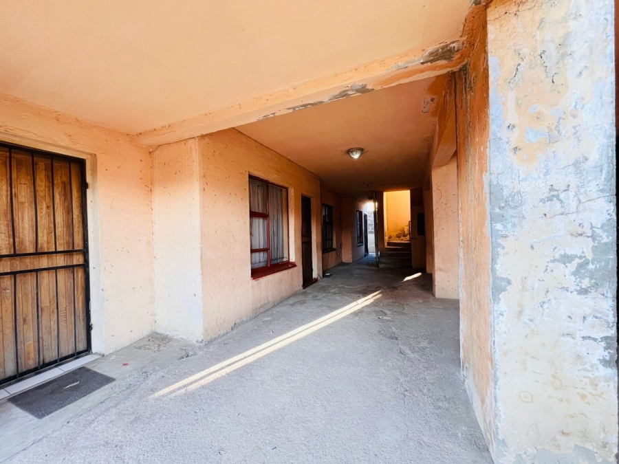 13 Bedroom Property for Sale in Ehlanzeni Gauteng