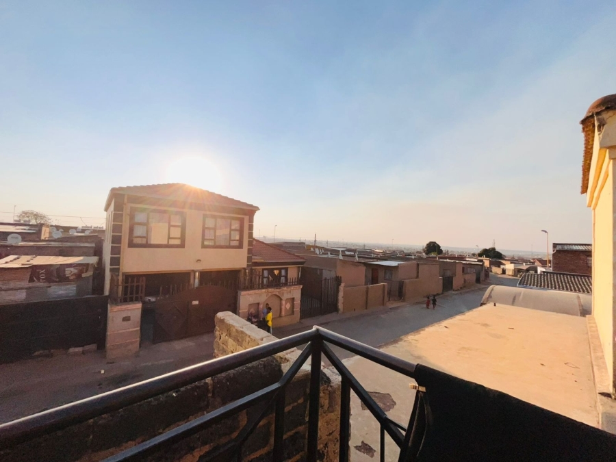 13 Bedroom Property for Sale in Ehlanzeni Gauteng