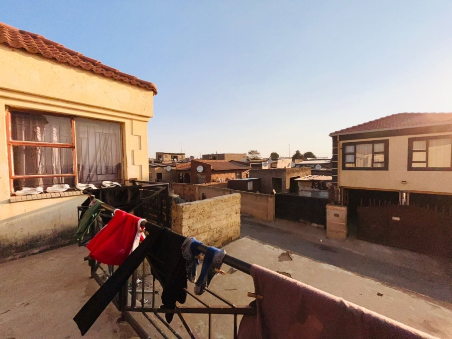13 Bedroom Property for Sale in Ehlanzeni Gauteng
