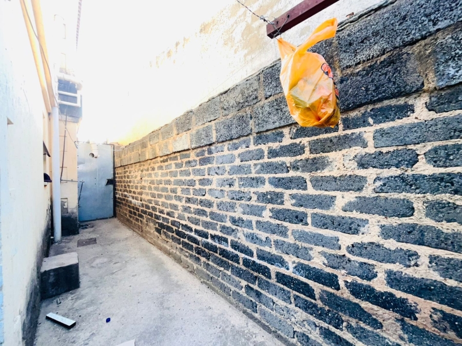 13 Bedroom Property for Sale in Ehlanzeni Gauteng