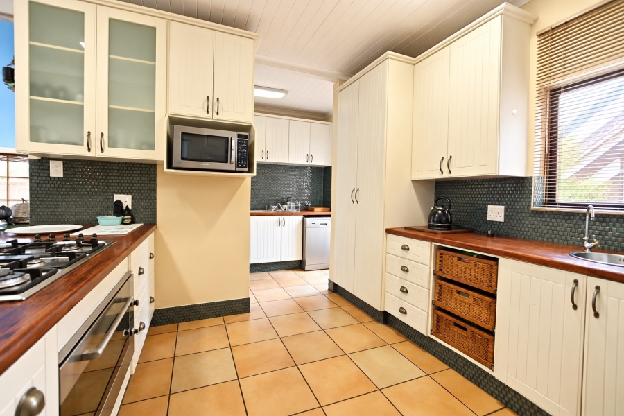 4 Bedroom Property for Sale in Sable Hills Gauteng