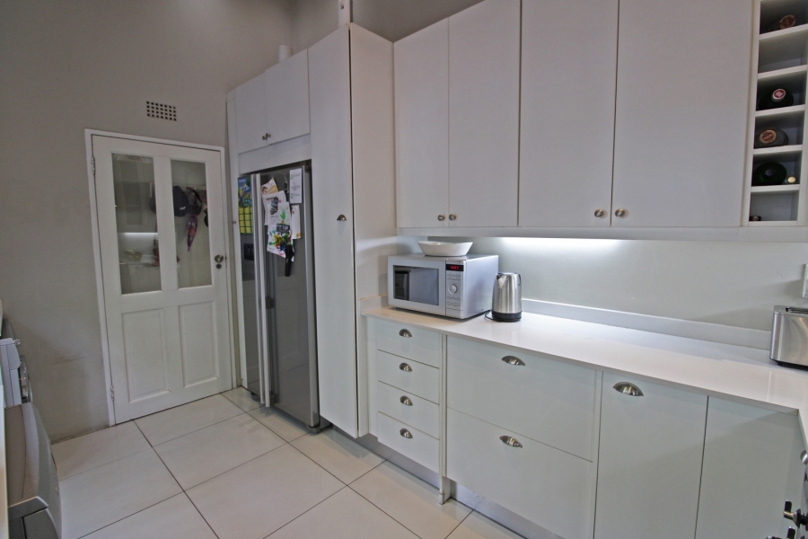 To Let 3 Bedroom Property for Rent in Bryanston Gauteng
