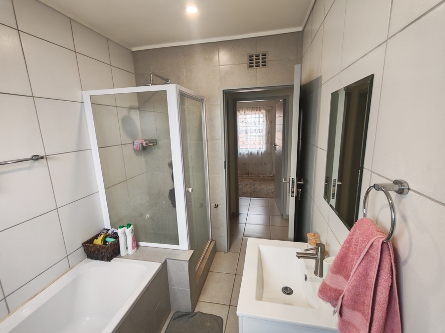 3 Bedroom Property for Sale in Leopard