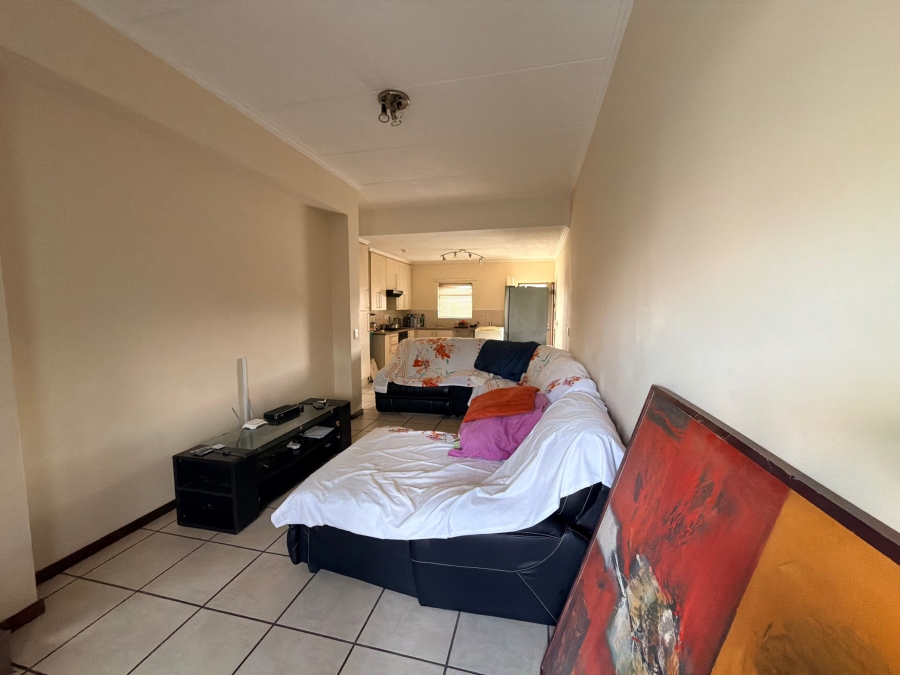 To Let 2 Bedroom Property for Rent in Lonehill Gauteng