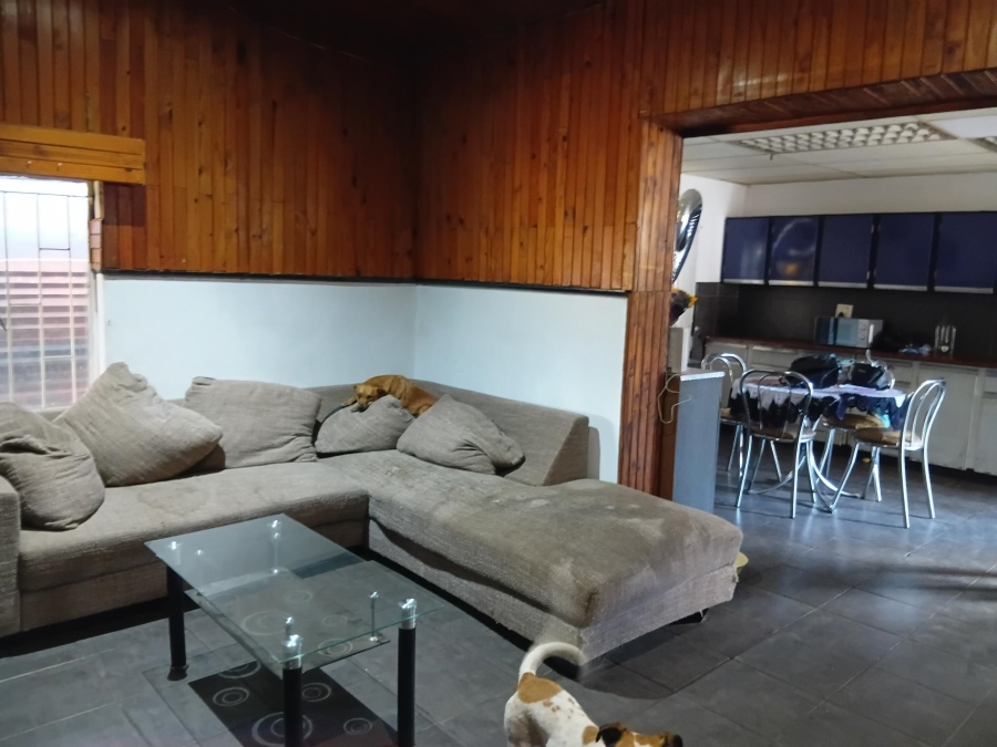 3 Bedroom Property for Sale in Danville Gauteng