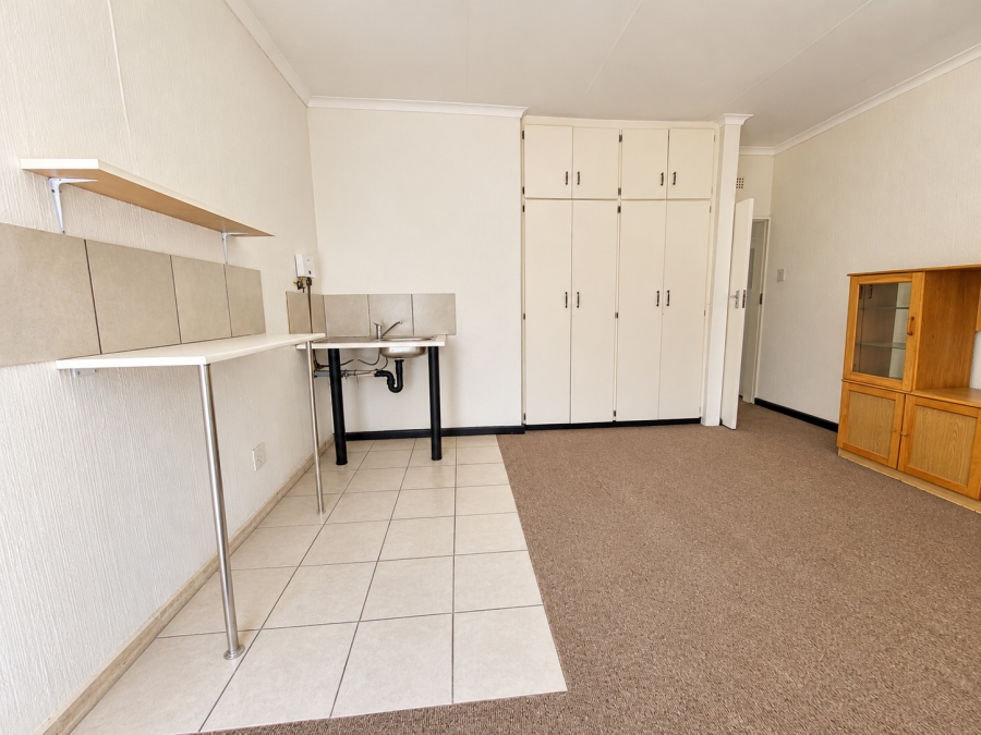 To Let 1 Bedroom Property for Rent in Muldersdrift Gauteng