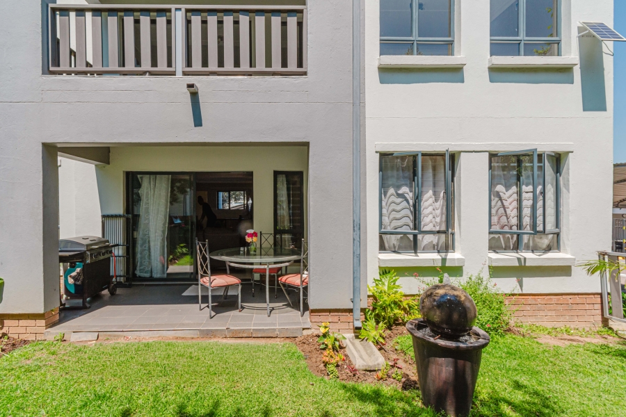 2 Bedroom Property for Sale in Broadacres Gauteng