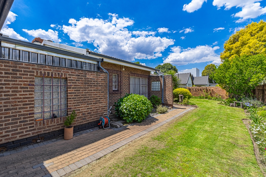 3 Bedroom Property for Sale in Van Riebeeck Park Gauteng