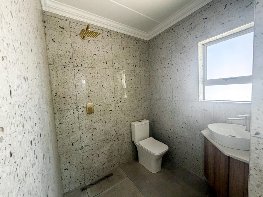 To Let 3 Bedroom Property for Rent in Silver Lakes Golf Estate Gauteng