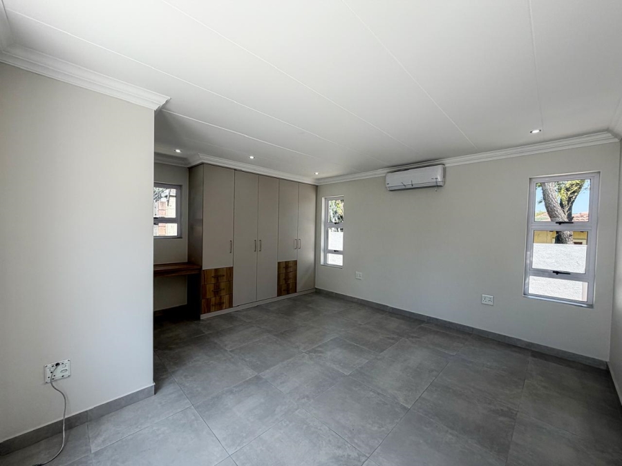 To Let 3 Bedroom Property for Rent in Silver Lakes Golf Estate Gauteng
