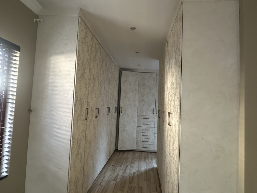 3 Bedroom Property for Sale in Midstream Estate Gauteng