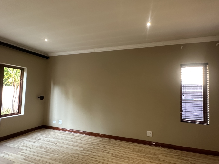 3 Bedroom Property for Sale in Midstream Estate Gauteng