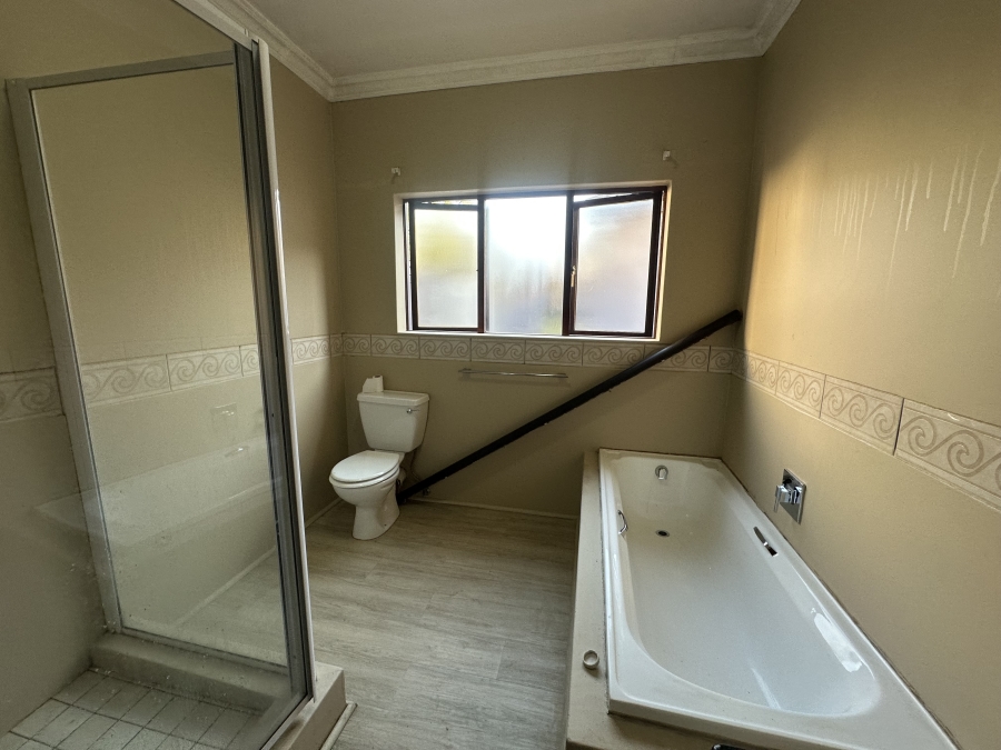 3 Bedroom Property for Sale in Midstream Estate Gauteng