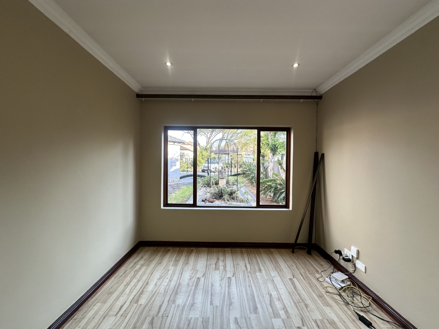 3 Bedroom Property for Sale in Midstream Estate Gauteng