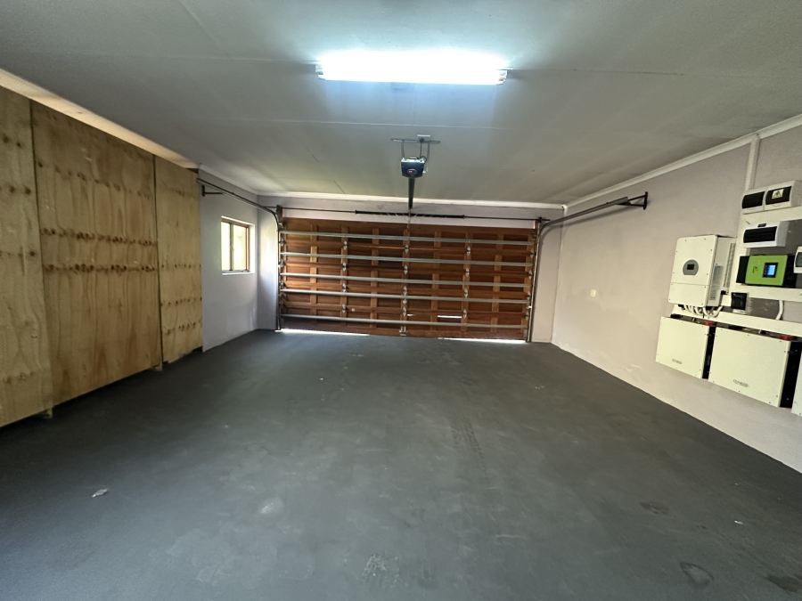 3 Bedroom Property for Sale in Midstream Estate Gauteng