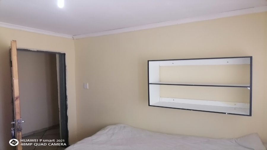 8 Bedroom Property for Sale in Bedworth Park Gauteng