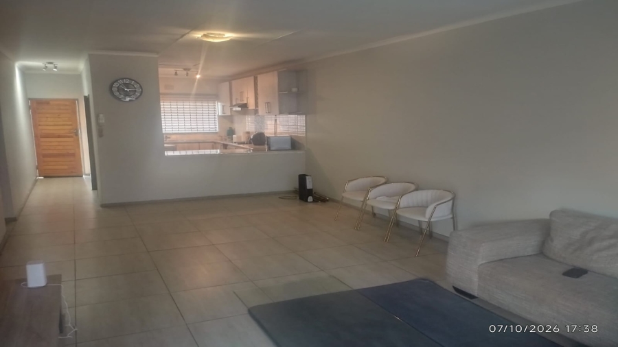 2 Bedroom Property for Sale in Ardenwold SH Gauteng