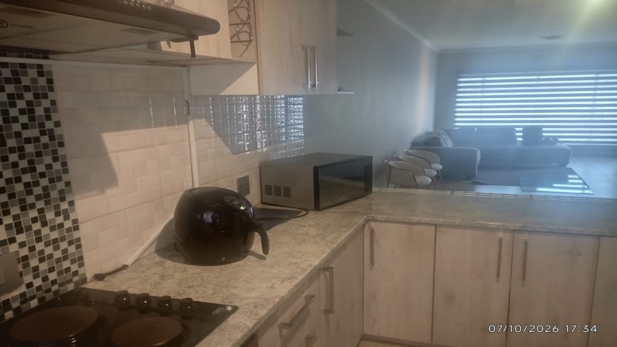 2 Bedroom Property for Sale in Ardenwold SH Gauteng