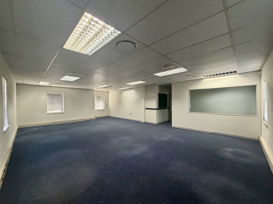 Commercial Property for Sale in Die Hoewes Gauteng