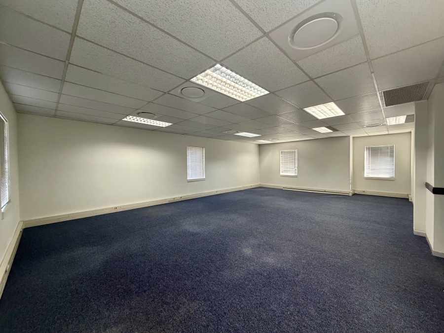 Commercial Property for Sale in Die Hoewes Gauteng