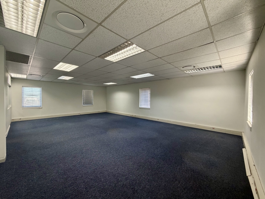 Commercial Property for Sale in Die Hoewes Gauteng
