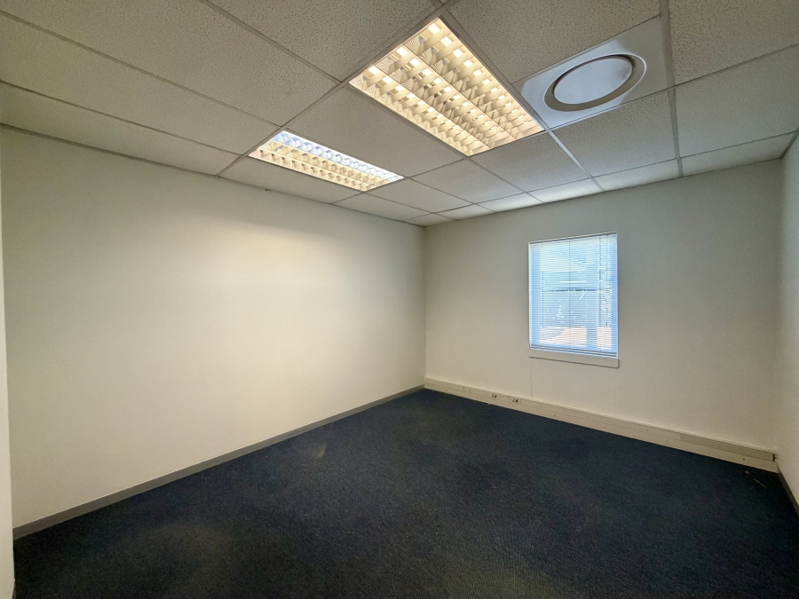 Commercial Property for Sale in Die Hoewes Gauteng