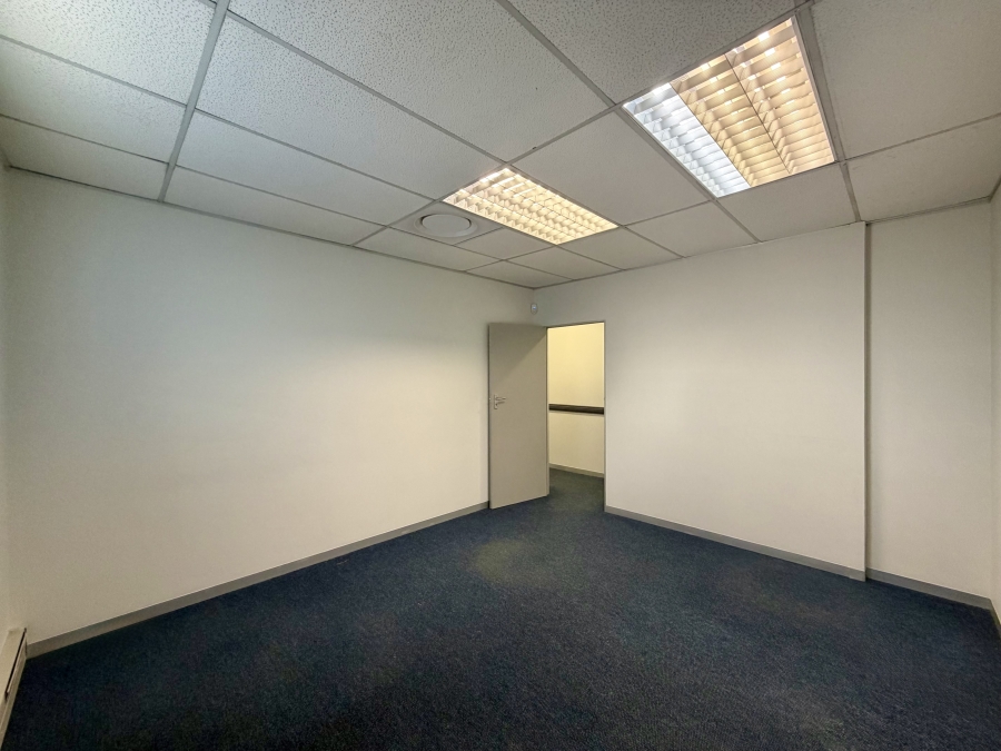 Commercial Property for Sale in Die Hoewes Gauteng