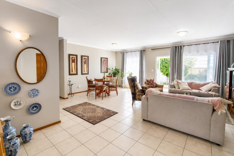 2 Bedroom Property for Sale in Willow Park Manor Gauteng
