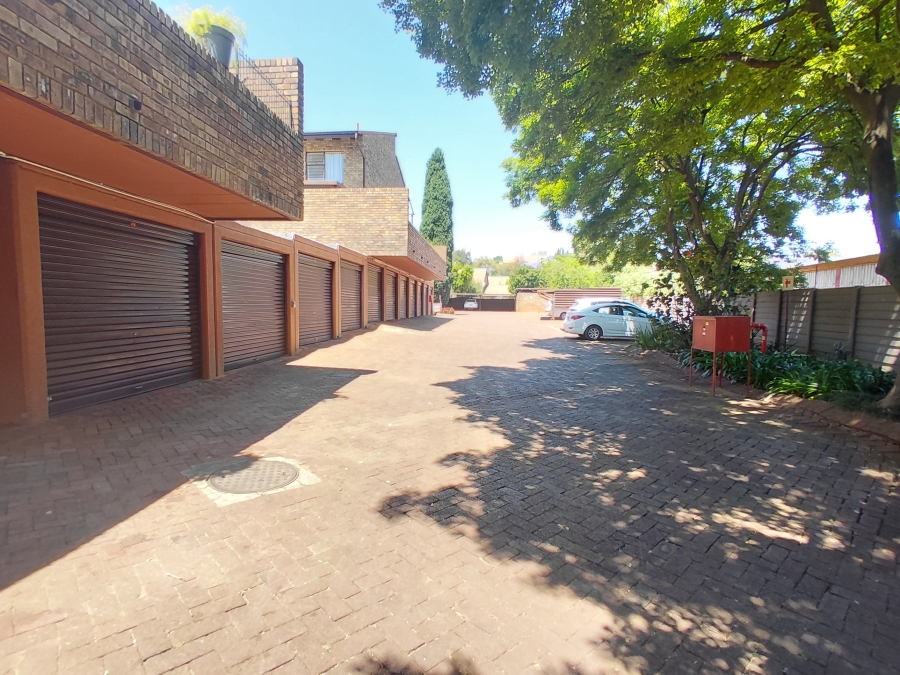3 Bedroom Property for Sale in Weavind Park Gauteng