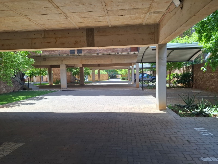 To Let 2 Bedroom Property for Rent in Lynnwood Gauteng